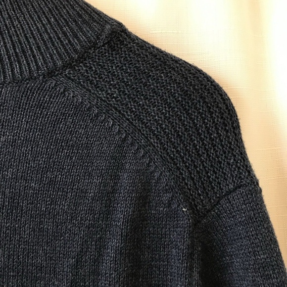 Van Heusen 1/4 Zip Knit Sweater Men’s Size Large Blue Mock Neck - Picture 13 of 14